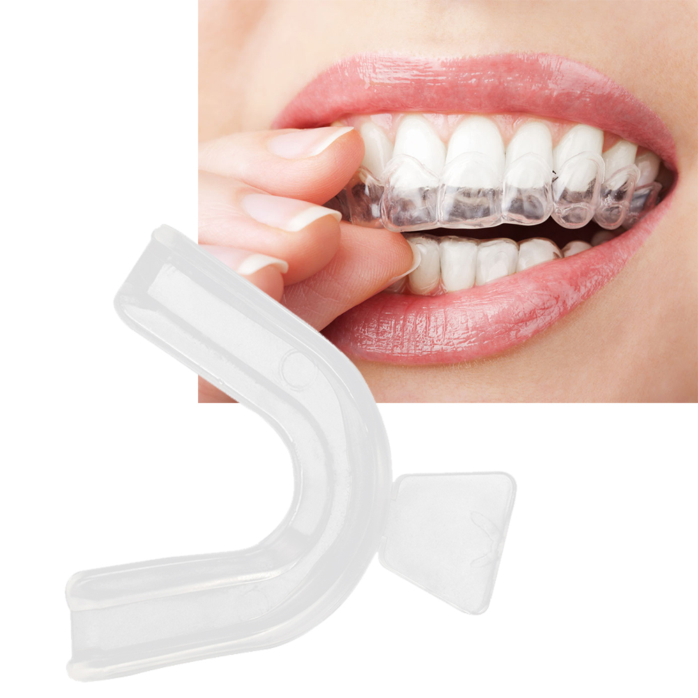 Set di 2/4 Pezzi di Apparecchi - Teeth Whitening Mouth Guard recensione e prezzo