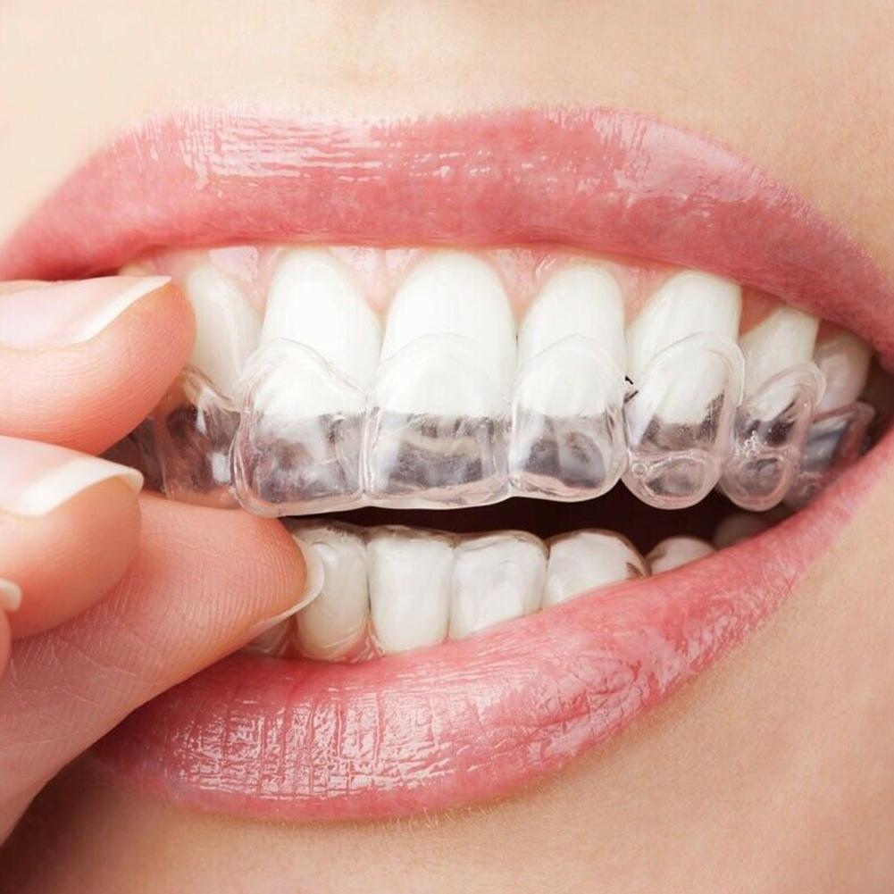 Paradenti in silicone per orto - Teeth Whitening Mouth Guard recensione e prezzo
