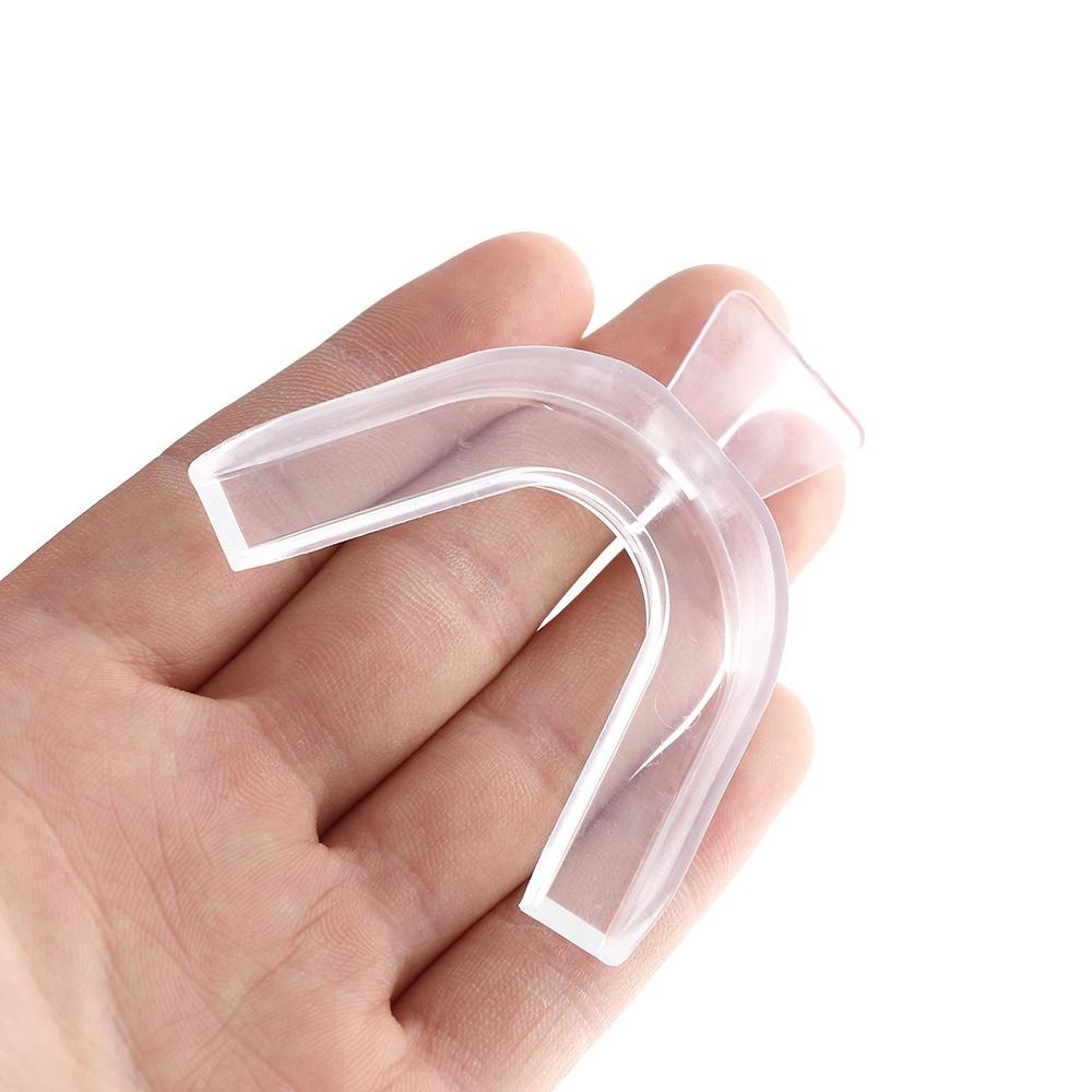 Paradenti Notturno in Silicone - Teeth Whitening Mouth Guard recensione e prezzo